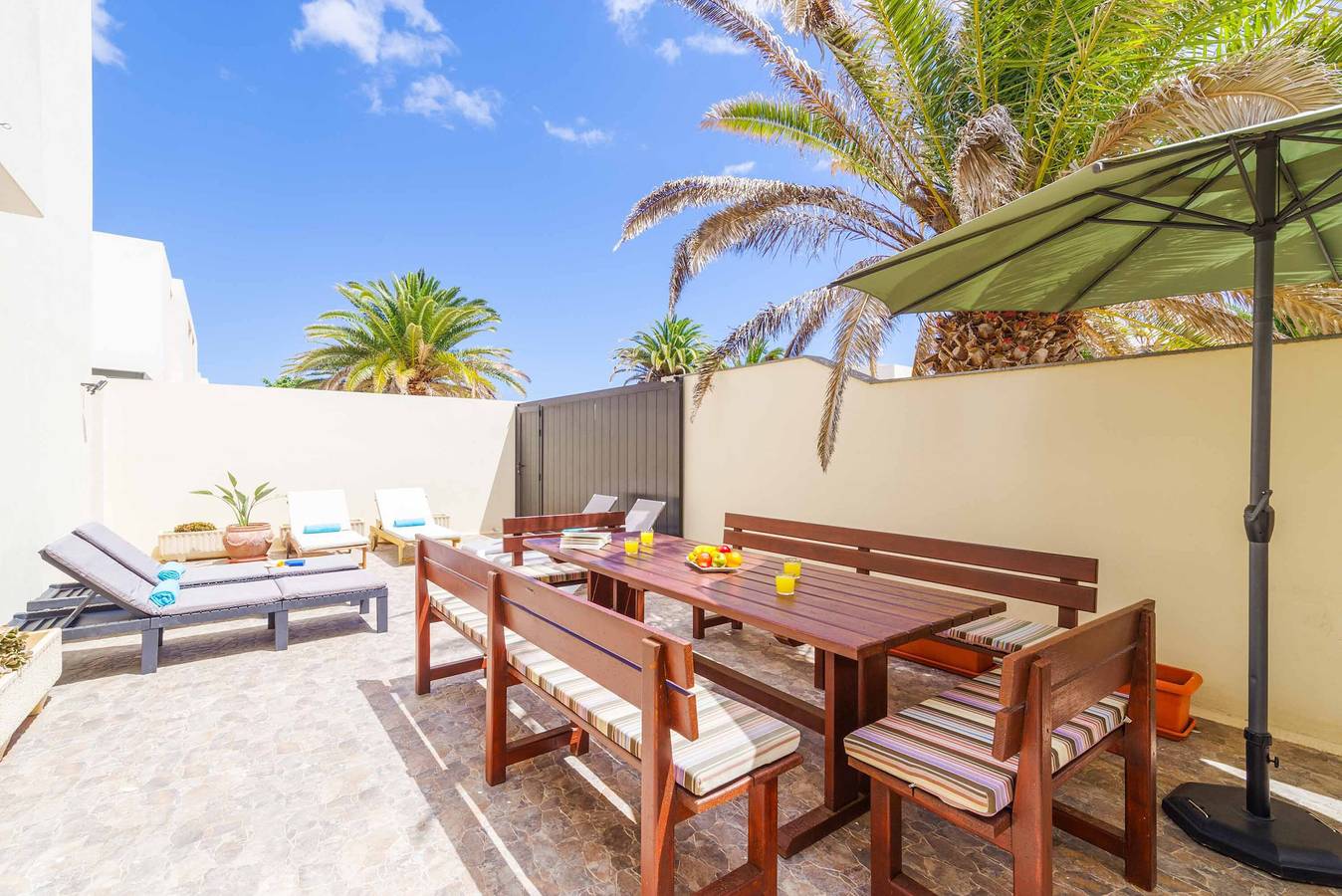 Villa Lanzabur in Costa Teguise, Teguise