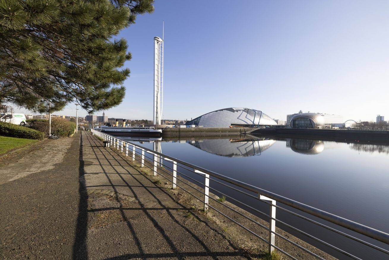 Ganze Wohnung, Bright Flat Overlooking The Clyde in Govan, Glasgow