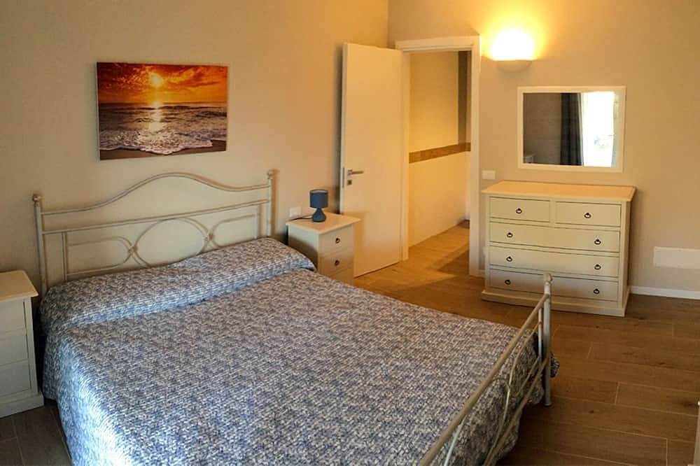 Apartamento entero, Apartamento con jardín en residencia con piscina in Porto Pino, Sant'Anna Arresi