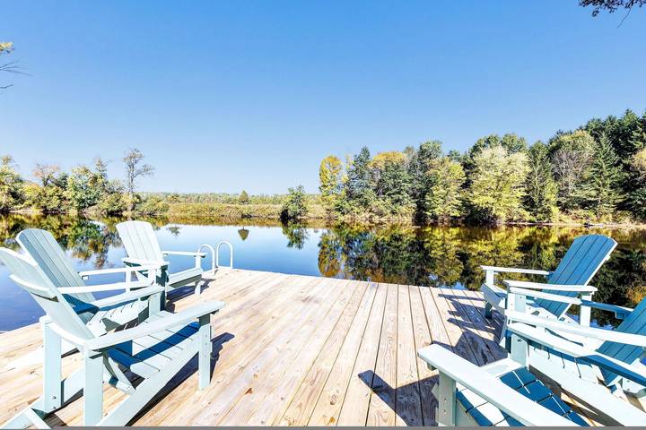 Casa de vacaciones para 15 personas, con jardín y vistas al lago - 1