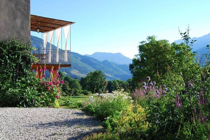 Chambre d’hôte pour 2 personnes, avec Terrasse ainsi que Jardin et Vue