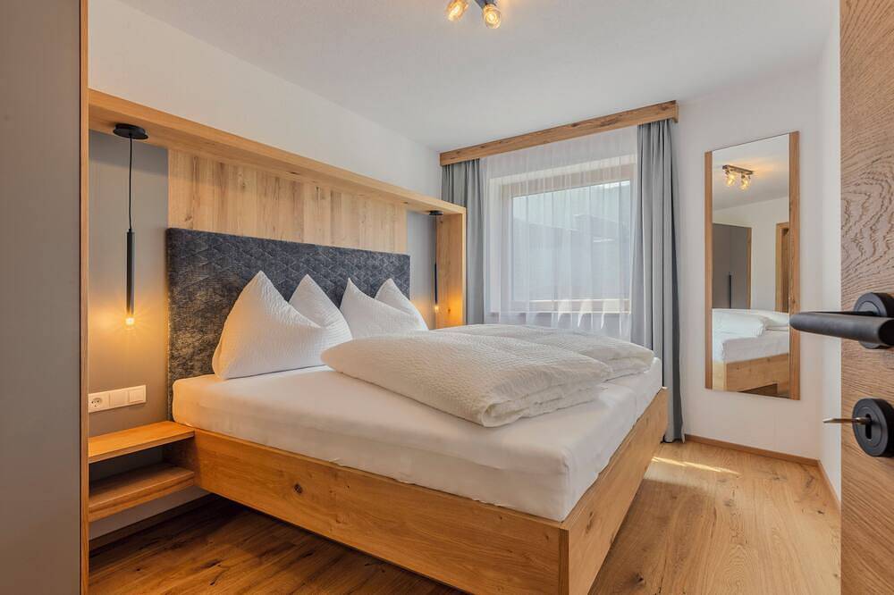 Neu erbautes Chalet in der Mitte des Ötztals in Stubaier Alpen, Umhausen