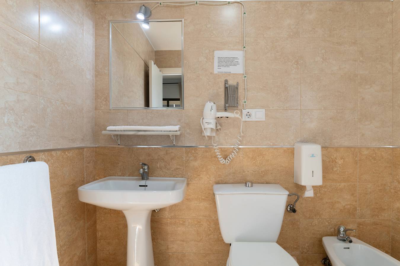 Habitación '111' con Wi-Fi y aire acondicionado in Barrio Nuevo, Conil de la Frontera