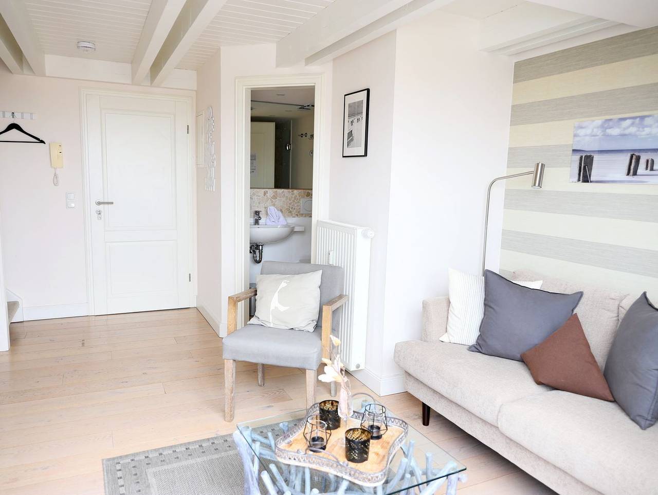 Ganze Wohnung, List – Exklusive Ferienwohnung mit Meerblick, Wlan und Süd-Ost Loggia in List (Sylt), Sylt