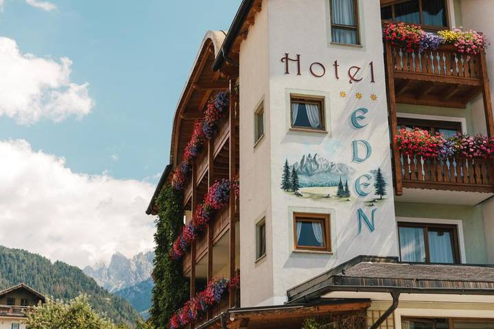 Hôtel pour 2 personnes, avec balcon ainsi que sauna et jacuzzi à Transacqua