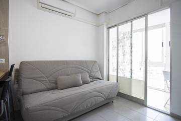 Apartment for 2 People in Torrevieja Centre, Torrevieja, Photo 2