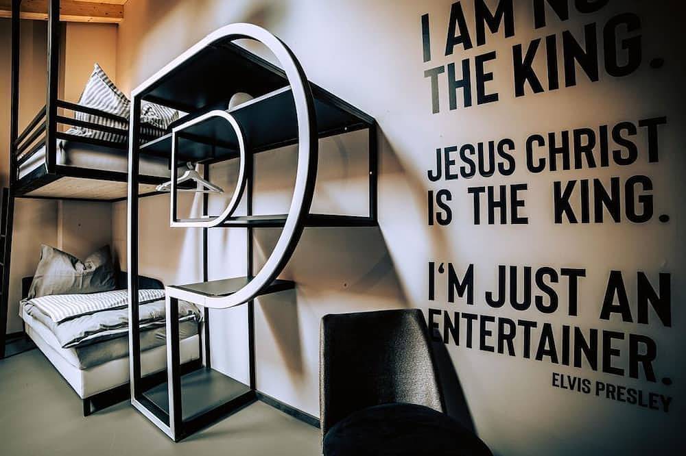 Ganze Wohnung, A Little Less Conversation 43 m Doppelstöckig - Boutique Apartments Old School in Söll, Kaisergebirge