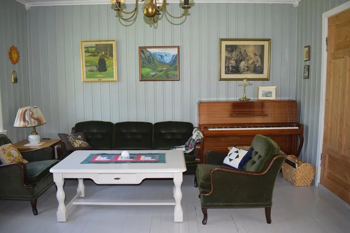 Ferienhaus für 10 Personen, mit Garten und Ausblick sowie Seeblick, mit Haustier - 1