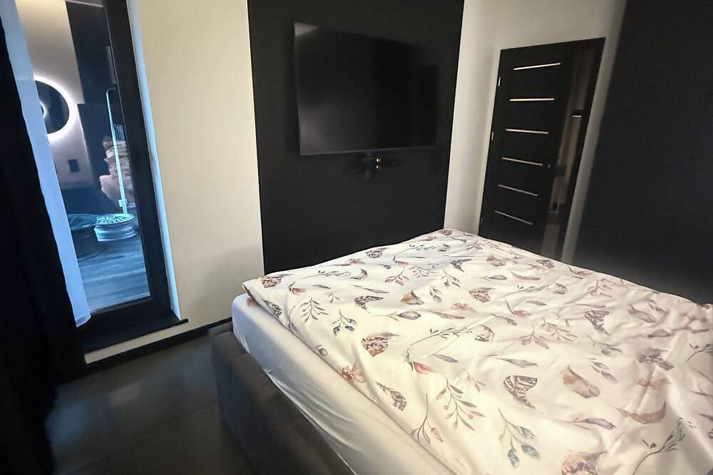 Ganze Wohnung, Nice apartment with Wifi in charming Ełk in Elk, Masuren