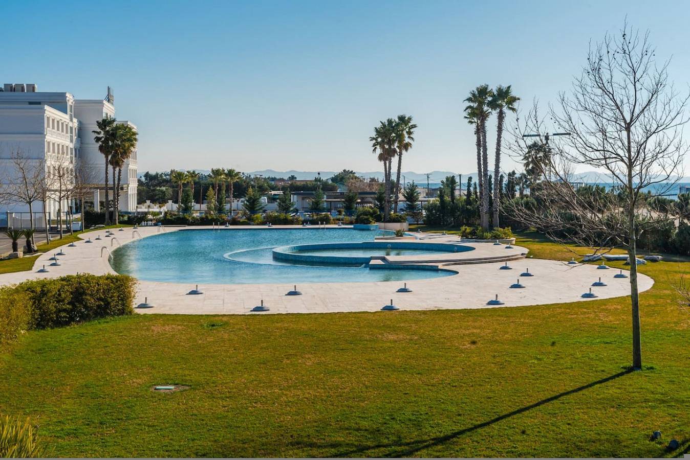 Ganze Wohnung, Ferienwohnung für 6 Personen mit Pool in Shënkoll, Lezhë