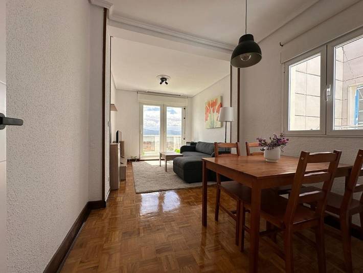 Apartament wakacyjny dla 5 osób, z widok i balkon w Santander