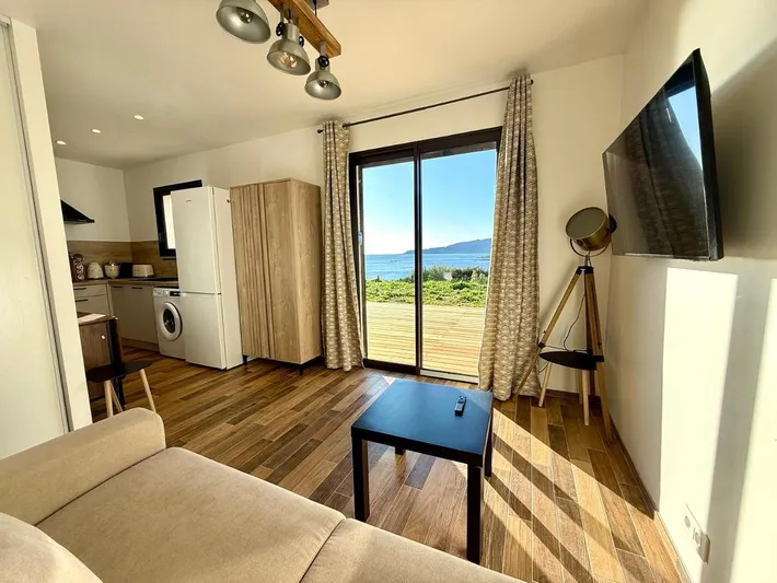 Apartamento de vacaciones para 2 personas, con jardín además de balcón y vistas - 1