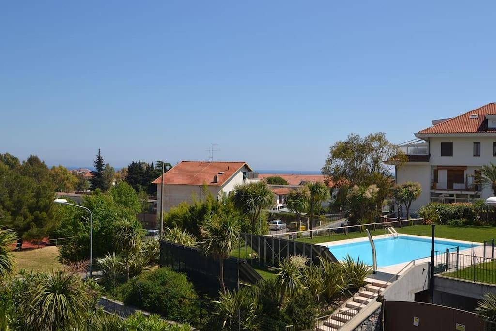 Ville di Diana (Villa Vesta) in Diano Castello, Riviera di Ponente