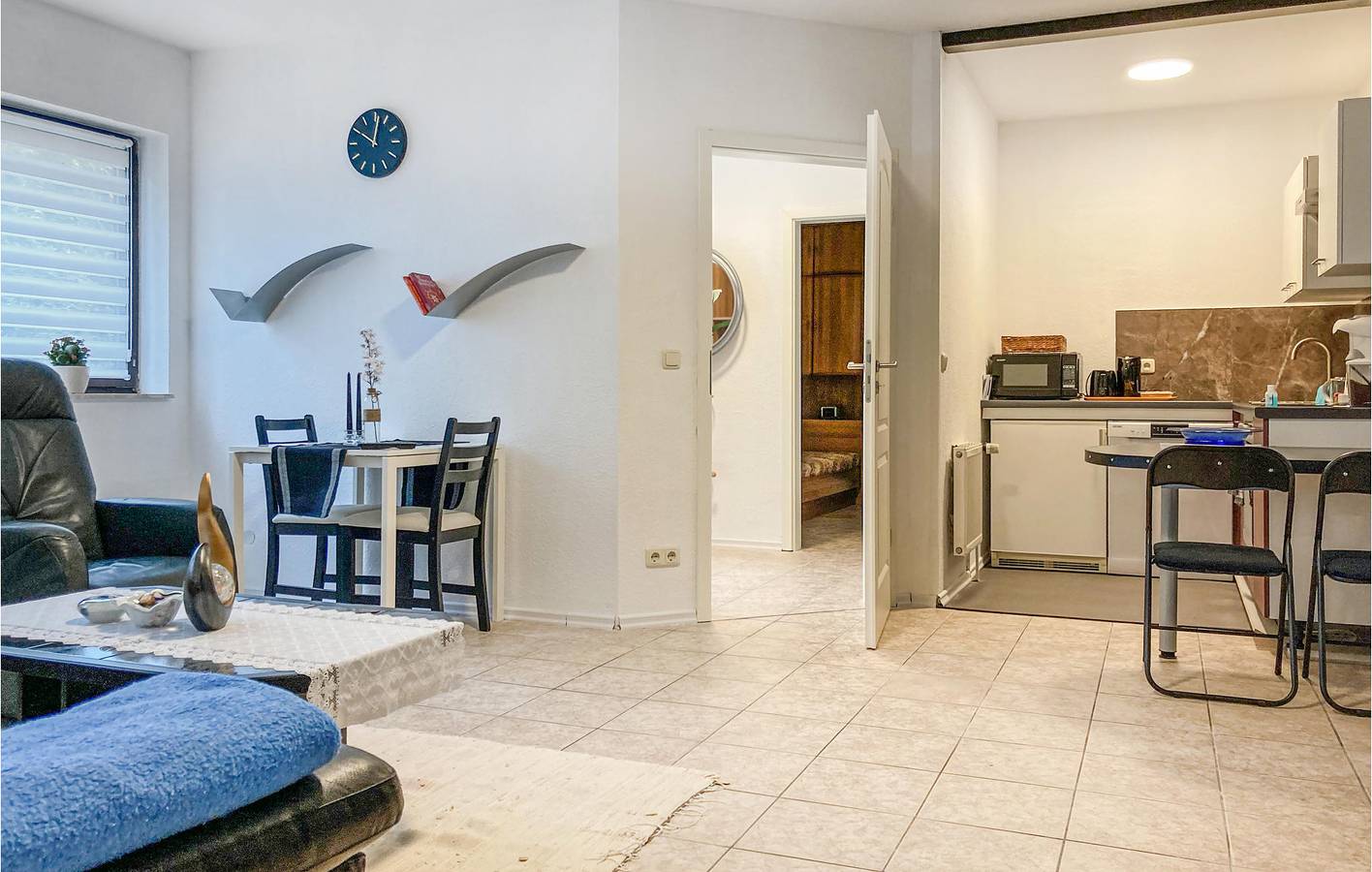 Ganze Ferienwohnung, Glück am Meer: 2 km zur Badestelle Reppiner Burg in Schwerin, Schweriner See