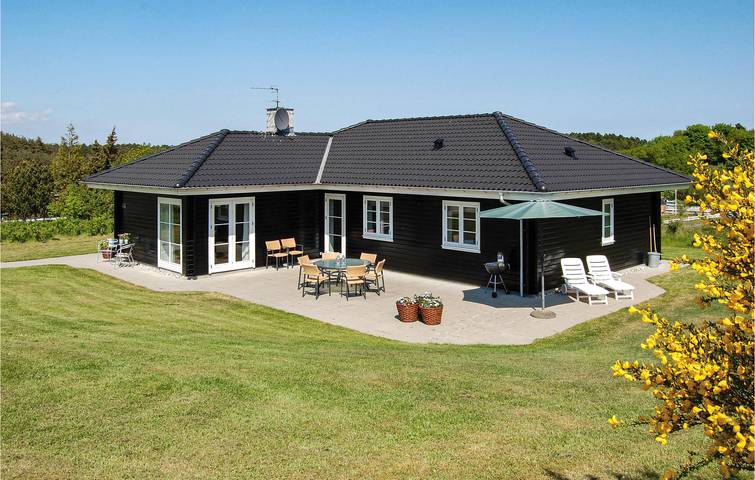 Ferienhaus für 8 Personen, mit Sauna und Garten sowie Terrasse und Whirlpool in Egsmark Strand - 3