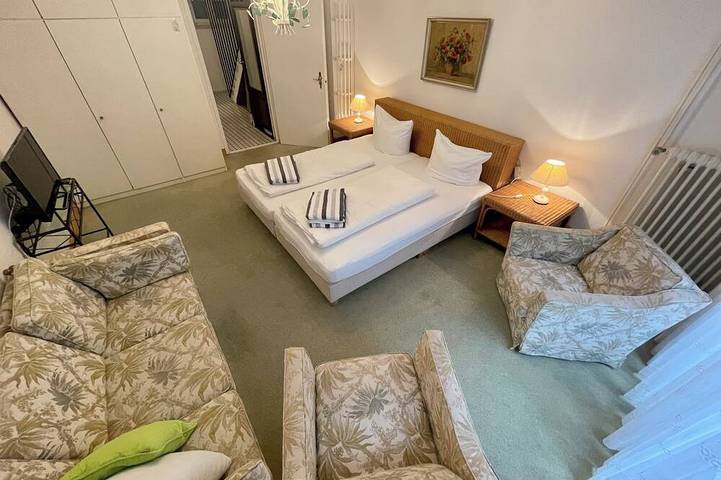Ganze Wohnung, Ferienhaus mit Terrasse und Garten in Westerland auf Sylt in Westerland, Sylt (Gemeinde)