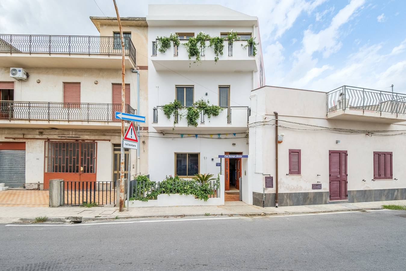 Appartamento intero, Casa vacanze 'Appartamento Marika' con terrazza privata, Wi-Fi e aria condizionata in Pace del Mela, Provincia di Messina