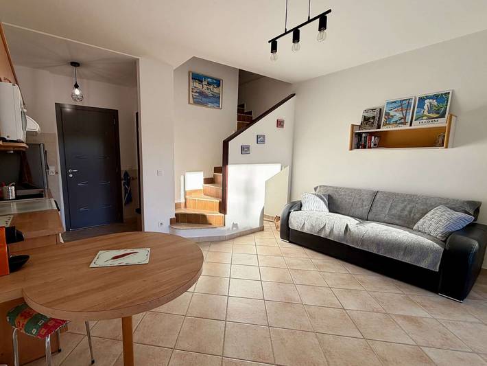 Gîte pour 4 personnes, avec terrasse à Borgo - 2