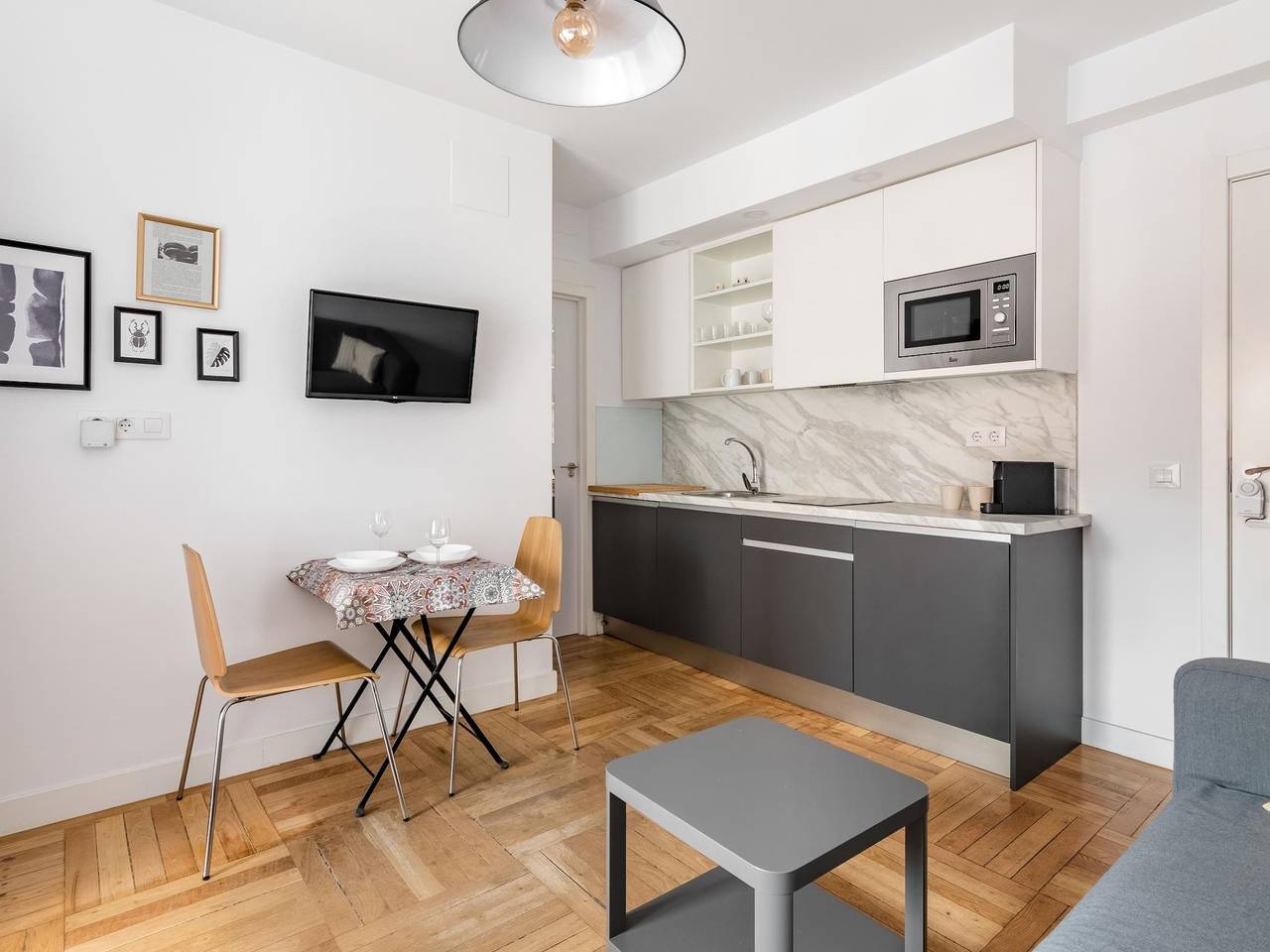 Studio entier, Studio pour 2 personnes avec balcon in Centro (Madrid), Madrid