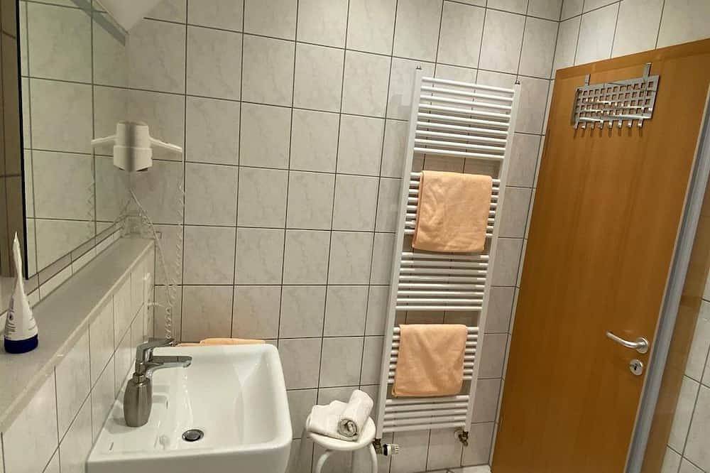 Zwei-Raum-Ferienwohnung - Landgasthof Baunhöller-Mühle in Emmelshausen, Hunsrück