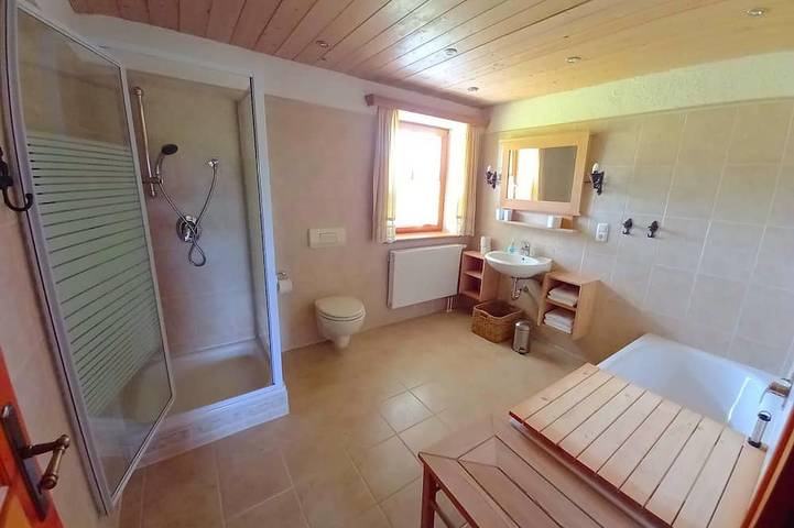 Ferienwohnung für 6 Personen, mit Balkon in Sankt Oswald-Riedlhütte - 4