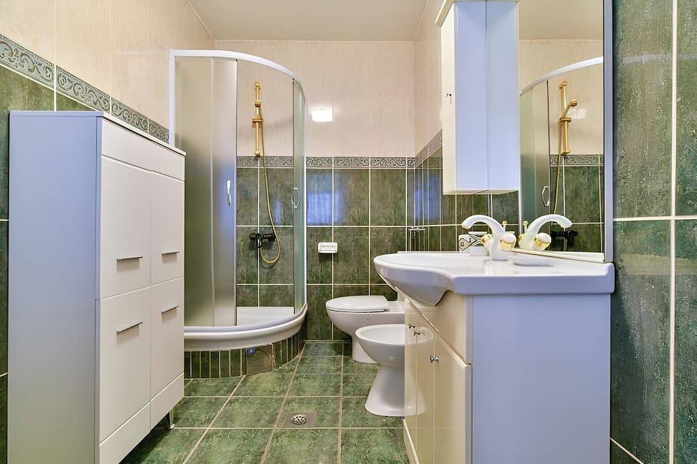 Ganze Wohnung, Apartment Ruzicacharming 1-bedroom apartment with Sveti Stefan in Sveti Stefan, Opština Budva