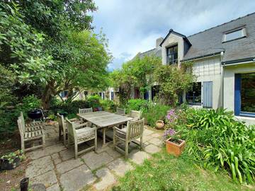 Gîte pour 8 personnes, avec terrasse et jardin, animaux acceptés à Bangor