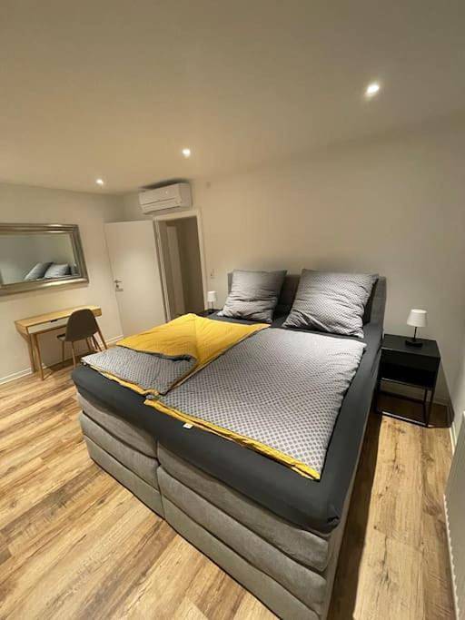 Appartement entier, Penthouse, klimatisiert Offenburg,Europapark in Offenbourg, Forêt-Noire centrale