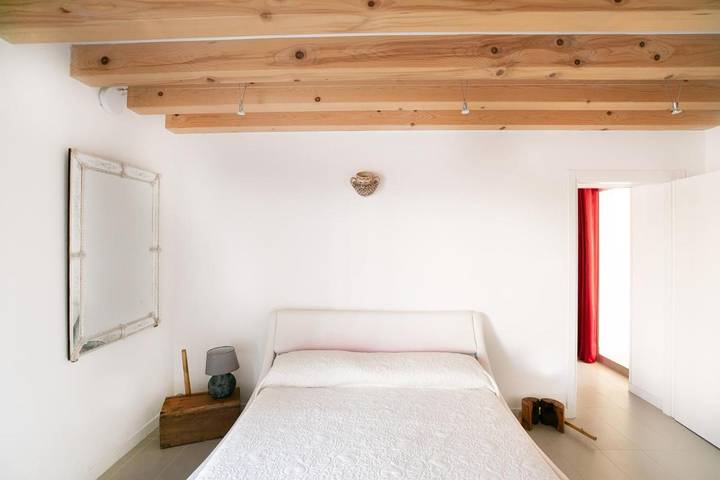 Location de vacances pour 4 personnes, avec vue ainsi que vue sur le lac et jardin, animaux acceptés à Murano - 3