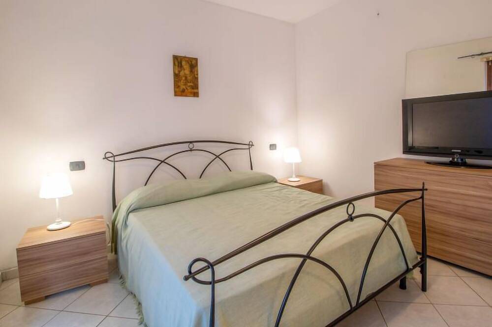 Apartamento entero, Amendola by Interhome in Formia, Provincia de Latina