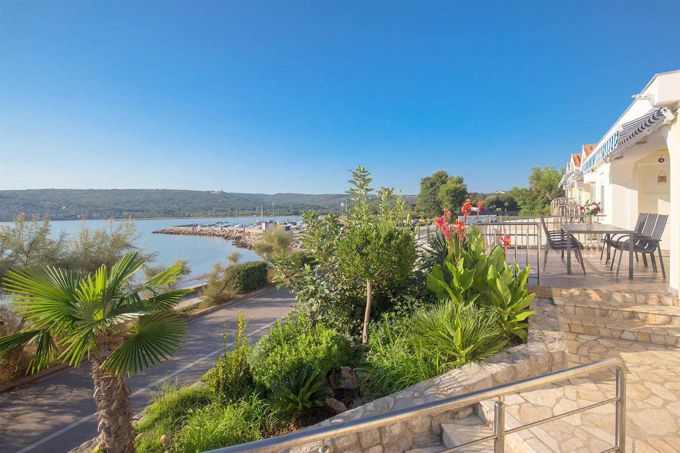 Ganze Wohnung, Apartment Tamaris C mit Meerblick in Cizici, Krk