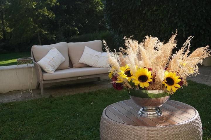 Gîte pour 2 personnes, avec piscine et jardin ainsi que vue et terrasse à Garches - 2
