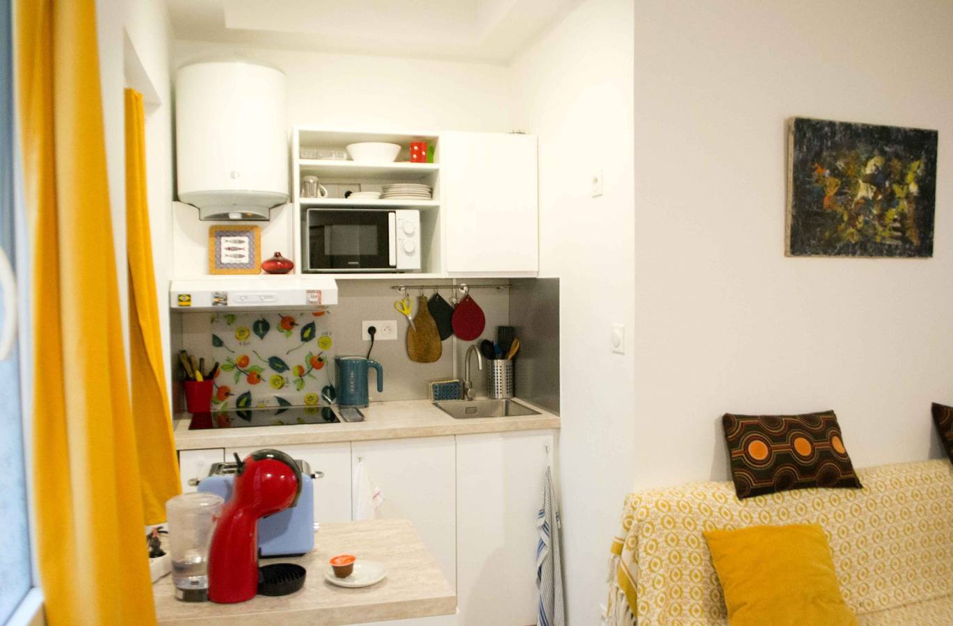 Appartement entier, Studio Paris Centre 3 personnes Max in Paris, Île de France