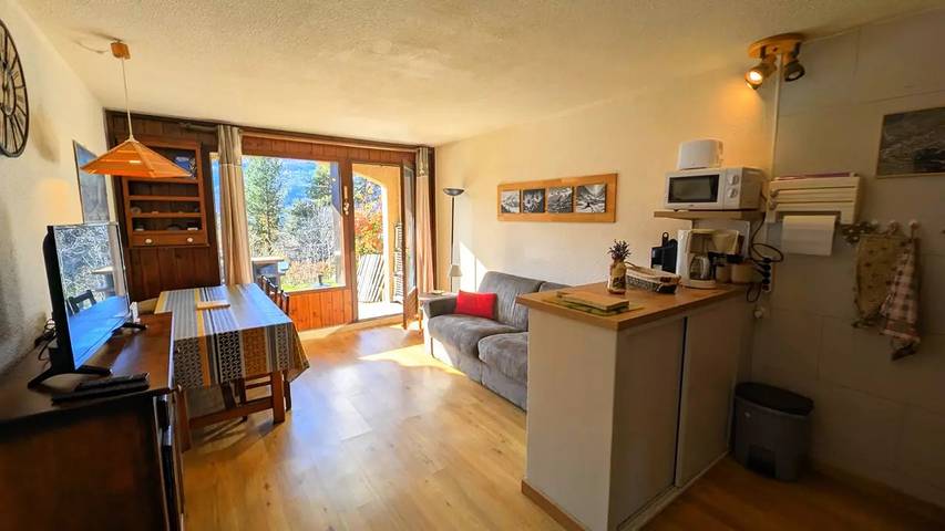 Studio für 4 Personen, mit Garten und Ausblick