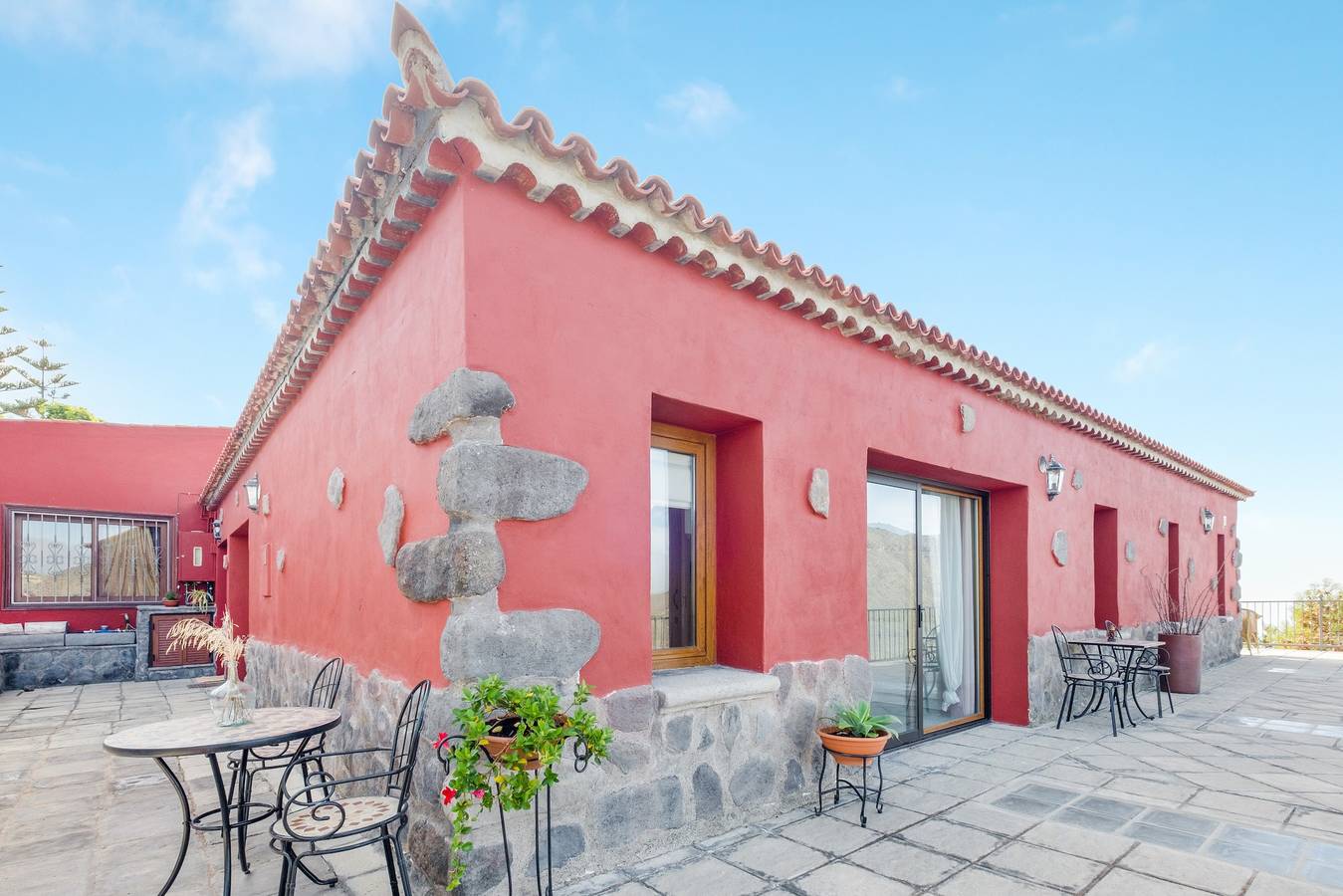 Apartamento entero, Acogedor Estudio "Estudio Tajinaste" con Vistas al mar y a la montaña, Wi-Fi in Arona , Tenerife Sur