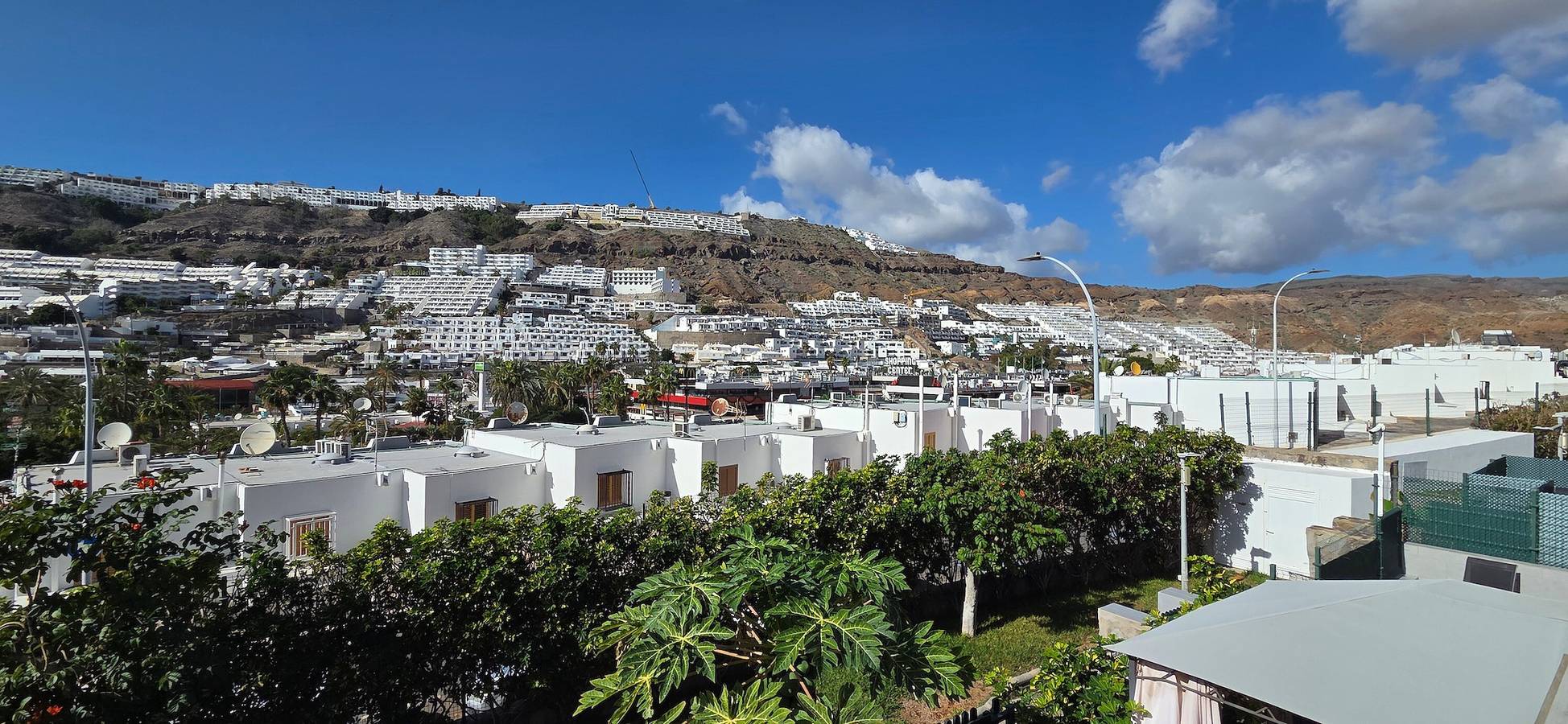 Casa Flora Arizona con Piscina in Condivisione, Terrazza Privata e Wi-Fi in Mogán, Gran Canaria meridionale