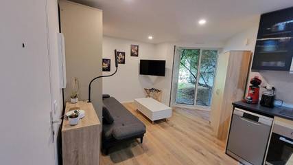 Gîte pour 2 personnes, avec jardin à Le Kremlin-Bicêtre