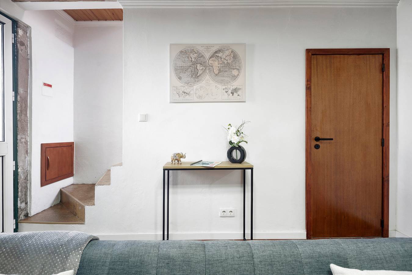 Villa 'Santo Amaro' with Sea View, Private Terrace and Wi-Fi in Ribeirinha, Terceira (Azores)