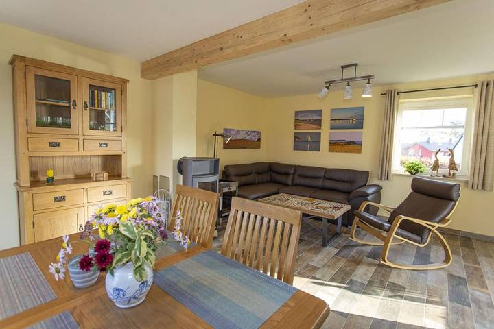 Ferienwohnung für 3 Personen, mit Garten und Sauna in Putbus - 2