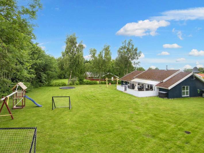 Ferienhaus für 12 Personen, mit Terrasse und Pool in Købingsmark Strand - 2