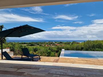 Cottage pour 6 personnes, avec piscine et terrasse à Grand-Bourg
