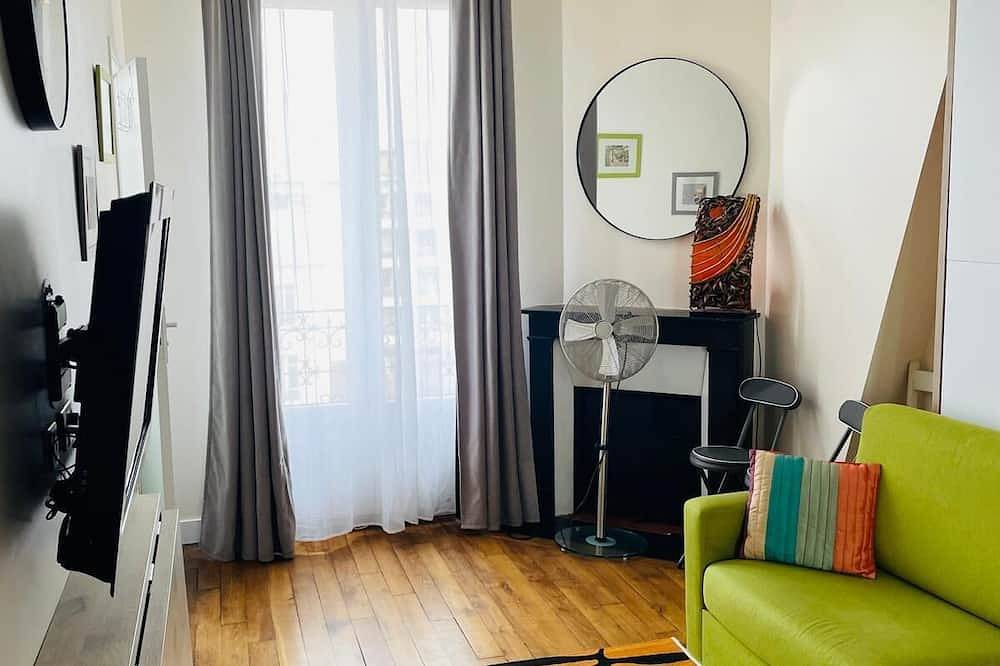 Apartamento entero, Grand Appartement à 10 Minutes de Paris in Bois-Colombes, Altos del Sena