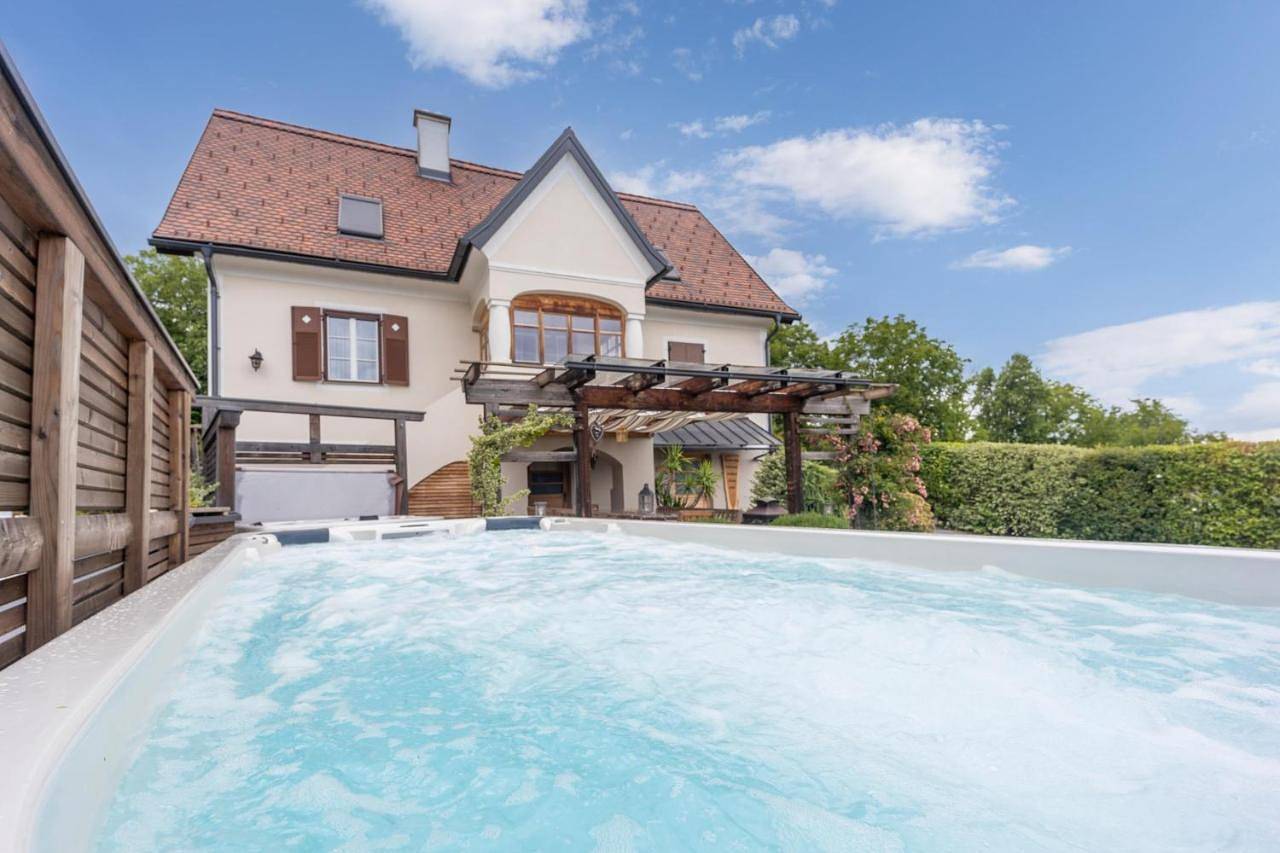 Das "Ferienhaus Eibiswald" Landhaus Refugium im Schilcherland - Sauna und Spa in Eibiswald, Steirerland