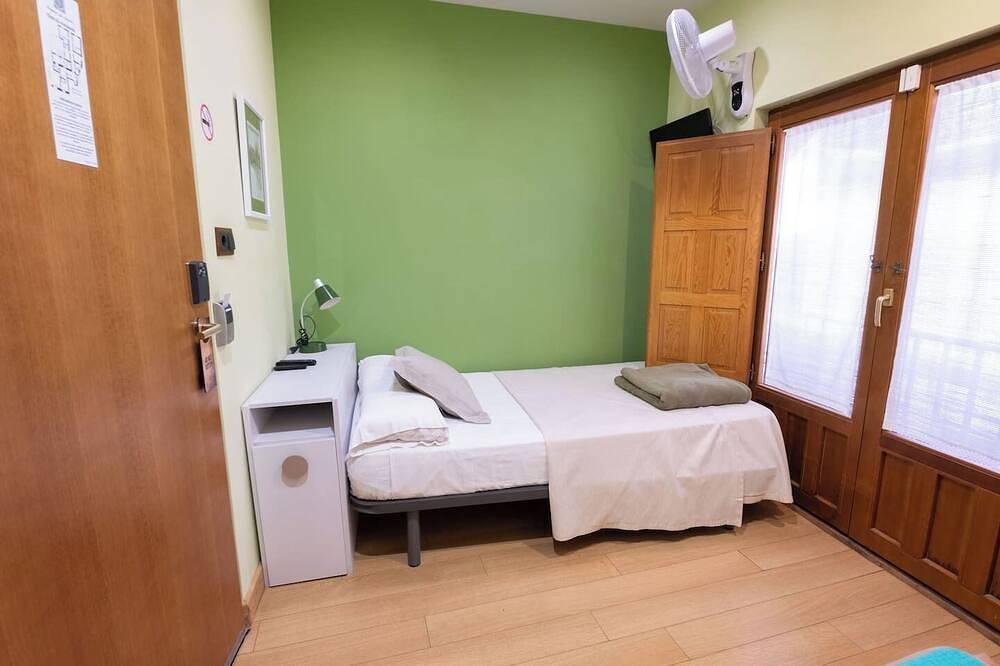 La Judería Segovia Lodging - Room for 1 in Segovia, Segovia Provinz