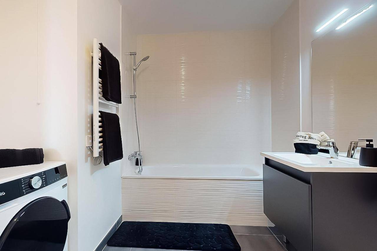 Appartement entier, T2 Neuf, proche Paris & Disneyland in Ozoir-la-Ferrière, Seine-et-Marne