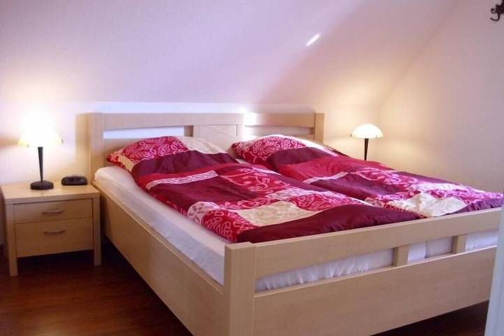 Ferienwohnung für 2 Personen, mit Balkon in Nordenham - 2