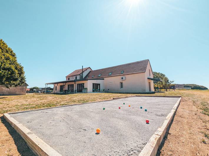 Gîte pour 15 personnes, avec jardin