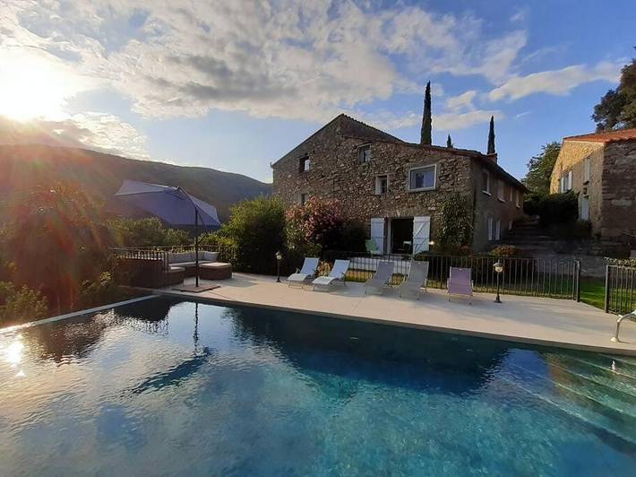 Appartement de vacances pour 2 personnes, avec Terrasse et Jardin ainsi que Piscine et Vue