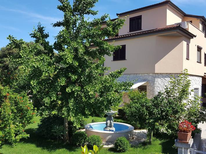 Apartamento de vacaciones para 2 personas, con jardín además de vistas al lago y terraza - 1