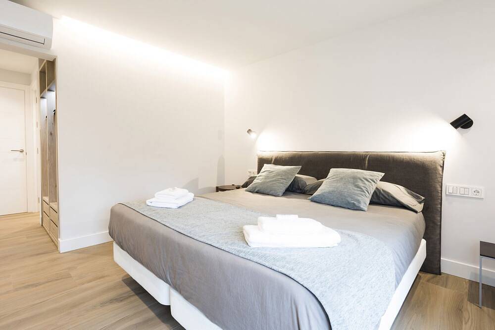 Entire apartment, Marina by Basquelidays in Hondarribia, Basque Coast (Spain)